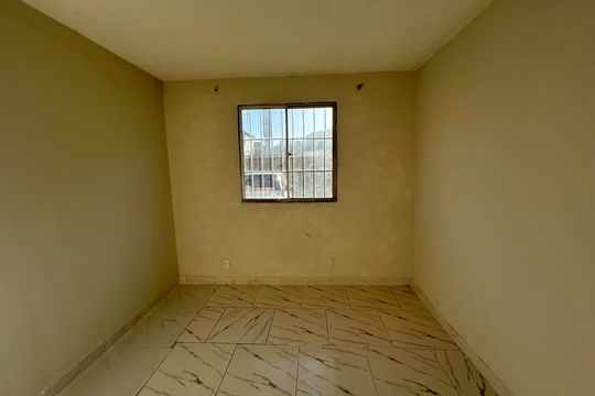Quarto de apartamento para alugar com 1 quarto, 45m² em Pavuna, Nilópolis
