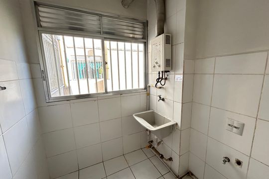 Área de Serviço de apartamento para alugar com 1 quarto, 45m² em Pavuna, Nilópolis