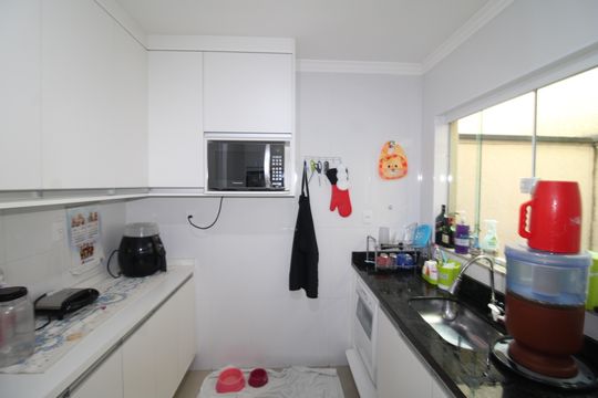 Cozinha de casa à venda com 2 quartos, 81m² em Jardim Paraíso, São Paulo