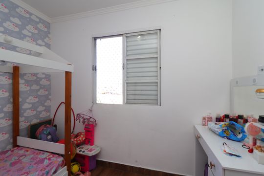 Apartamento à venda com 2 quartos, 75m² em Conjunto Residencial José Bonifácio, São Paulo