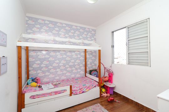 Quarto 2 de apartamento à venda com 2 quartos, 75m² em Conjunto Residencial José Bonifácio, São Paulo