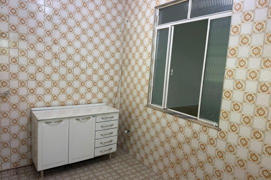 Cozinha de casa para alugar com 2 quartos, 200m² em Realengo, Rio de Janeiro