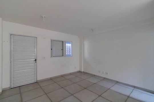 Studio de kitnet/studio para alugar com 0 quarto, 31m² em Jardim Bom Clima, Guarulhos