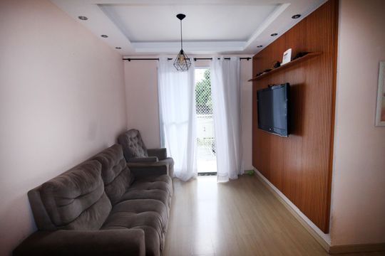 Sala de apartamento à venda com 2 quartos, 47m² em Irajá, Rio de Janeiro