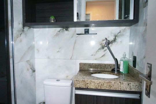 Banheiro de apartamento à venda com 2 quartos, 47m² em Irajá, Rio de Janeiro