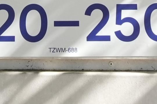 Placa de casa para alugar com 3 quartos, 163m² em Vila Alice, Santo André
