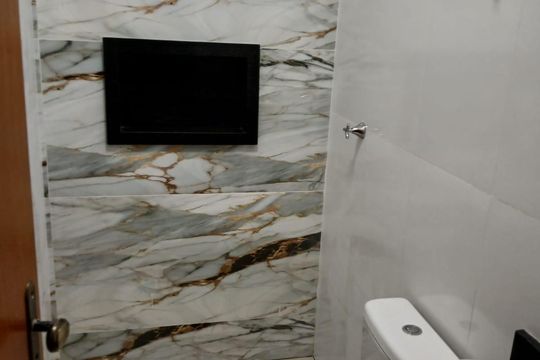 Banheiro de casa para alugar com 2 quartos, 250m² em Sítios Santa Luzia, Goiânia