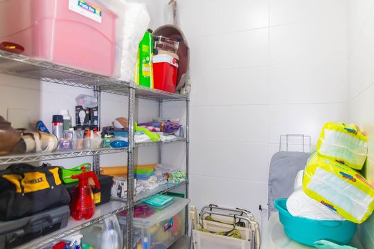 Despensa de casa de condomínio à venda com 3 quartos, 120m² em Icaraí, Niterói