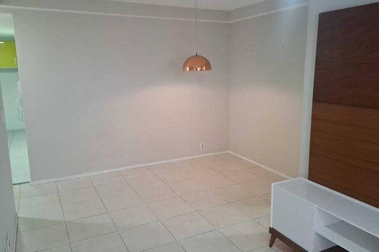 Apartamento para alugar com 2 quartos, 60m² em Pechincha, Rio de Janeiro