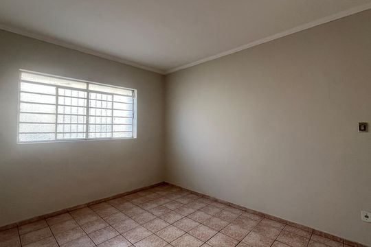 Casa para alugar com 4 quartos, 175m² em Jardim Proença, Campinas