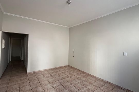 Casa para alugar com 4 quartos, 175m² em Jardim Proença, Campinas