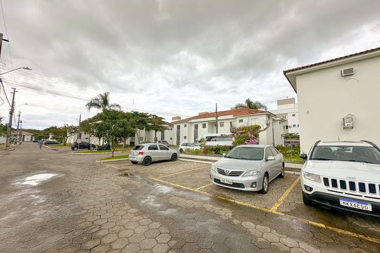 Área comum de apartamento para alugar com 1 quarto, 60m² em Canasvieiras, Florianópolis