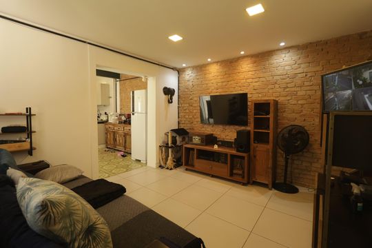 Casa à venda com 4 quartos, 180m² em Jardim da Gloria, São Paulo