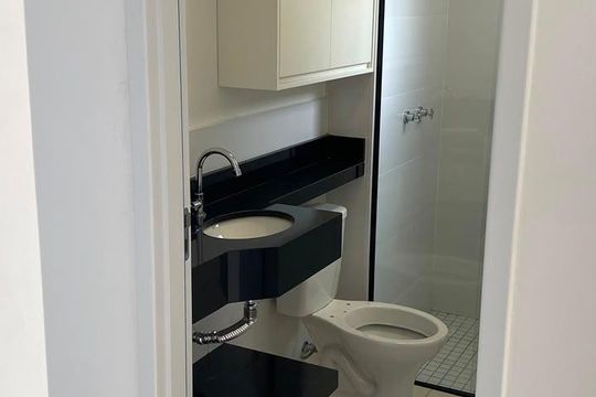 Banheiro de apartamento para alugar com 2 quartos, 48m² em Jardim Veneza, Indaiatuba