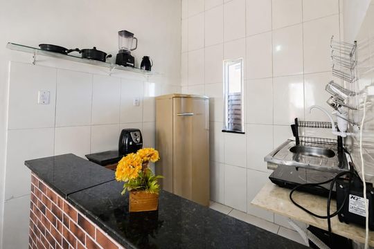 Cozinha de casa para alugar com 2 quartos, 120m² em Ondina, Salvador