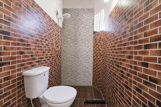 Banheiro de casa para alugar com 2 quartos, 120m² em Ondina, Salvador