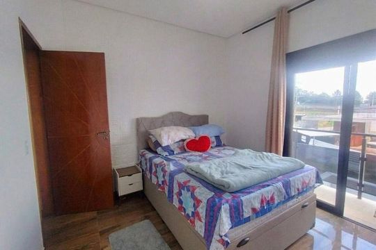 Quarto de casa de condomínio para alugar com 5 quartos, 250m² em Água Espraiada (Caucaia do Alto), Cotia