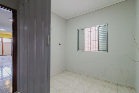 Casa para alugar com 2 quartos, 150m² em Vila Dirce, Mauá