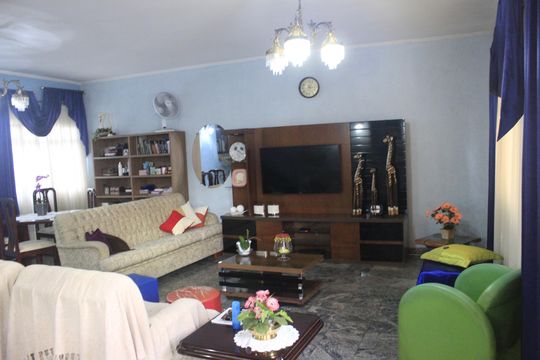 Casa à venda com 4 quartos, 420m² em Jardim Dourado, Guarulhos