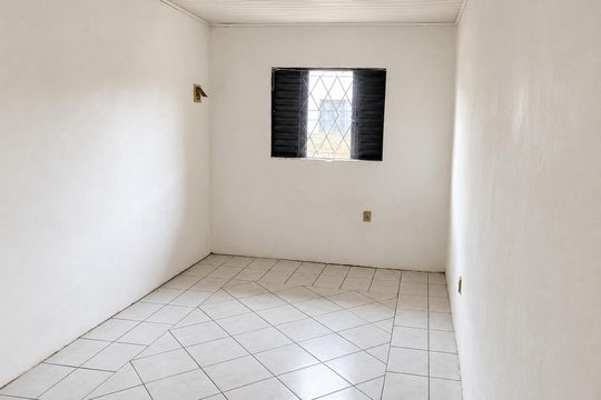 Quarto de casa de condomínio para alugar com 2 quartos, 80m² em Hípica, Porto Alegre
