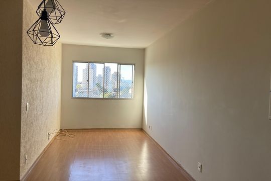 Sala de apartamento para alugar com 3 quartos, 76m² em Vila Osasco, Osasco