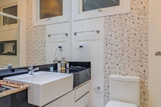 Banheiro 1 de casa de condomínio para alugar com 3 quartos, 290m² em Neópolis, Gravataí