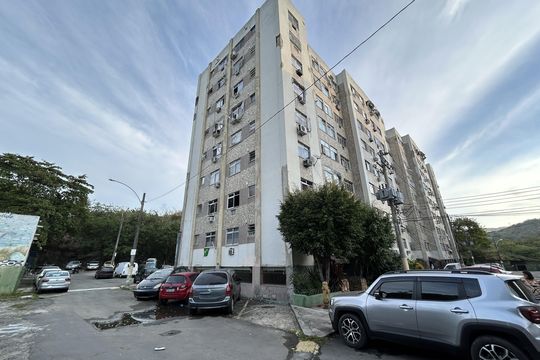 Fachada do bloco de apartamento à venda com 2 quartos, 60m² em Inhaúma, Rio de Janeiro