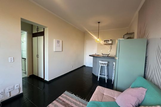 Sala de apartamento para alugar com 1 quarto, 47m² em Itararé, São Vicente