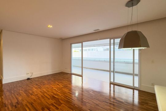 Sala de apartamento para alugar com 4 quartos, 147m² em Vila Gertrudes, São Paulo