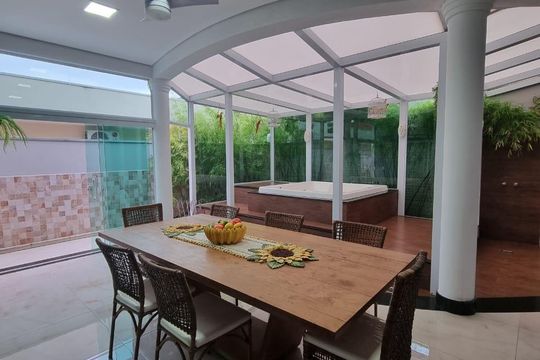 Área Externa de casa de condomínio para alugar com 4 quartos, 400m² em Jardim Green Park Residence, Hortolândia