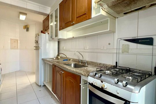 Cozinha de apartamento para alugar com 3 quartos, 90m² em Pinheiros, São Paulo