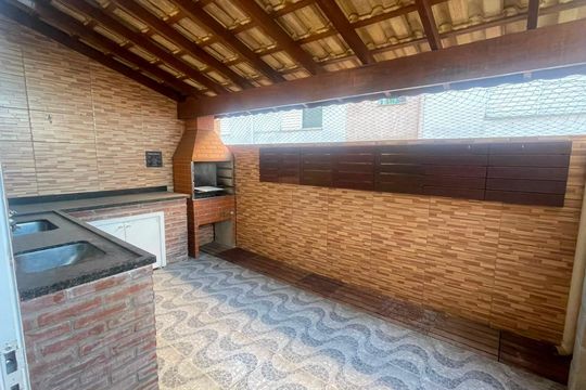 Casa de Condomínio para alugar com 2 quartos, 64m² em Aguassai, Cotia