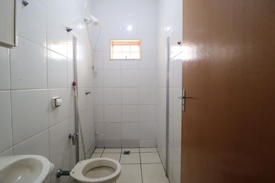 Casa para alugar com 2 quartos, 60m² em Santa Mônica, Uberlândia