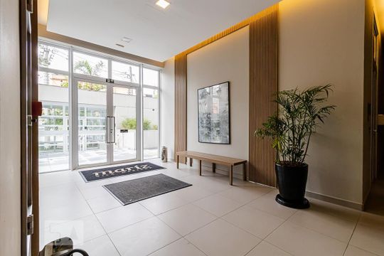 Hall de entrada de apartamento para alugar com 2 quartos, 100m² em Vila Mariana, São Paulo