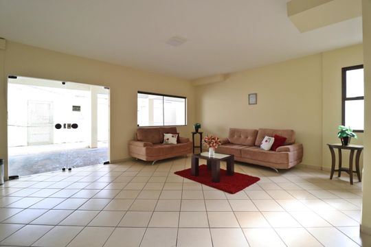 Hall social de apartamento para alugar com 3 quartos, 110m² em Centro, Uberlândia