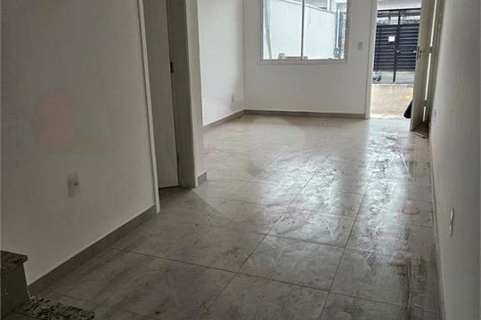 Casa à venda com 2 quartos, 83m² em Jardim Ester, São Paulo