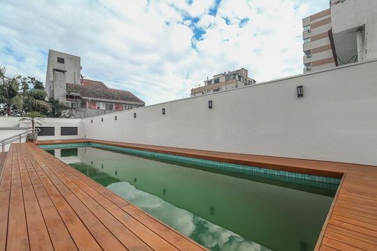 Área comum - Piscina de apartamento à venda com 2 quartos, 117m² em Petrópolis, Porto Alegre