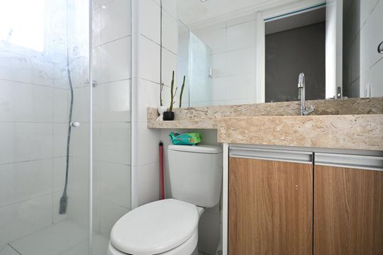 Banheiro de apartamento para alugar com 2 quartos, 41m² em Vila Andrade, São Paulo