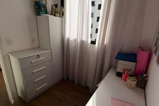 Quarto de apartamento para alugar com 2 quartos, 34m² em Jurubatuba, São Paulo