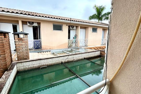 Sacada do quarto de casa de condomínio à venda com 2 quartos, 120m² em Parque Renato Maia, Guarulhos