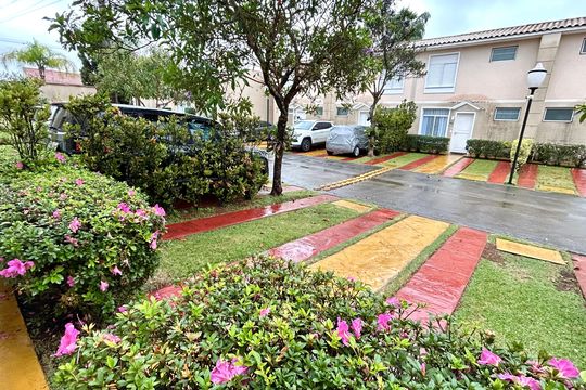 Garagem de casa de condomínio à venda com 2 quartos, 120m² em Parque Renato Maia, Guarulhos