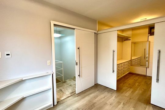 Quarto Suíte de casa de condomínio à venda com 2 quartos, 120m² em Parque Renato Maia, Guarulhos