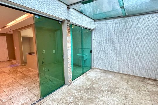 Quintal de casa de condomínio à venda com 2 quartos, 120m² em Parque Renato Maia, Guarulhos
