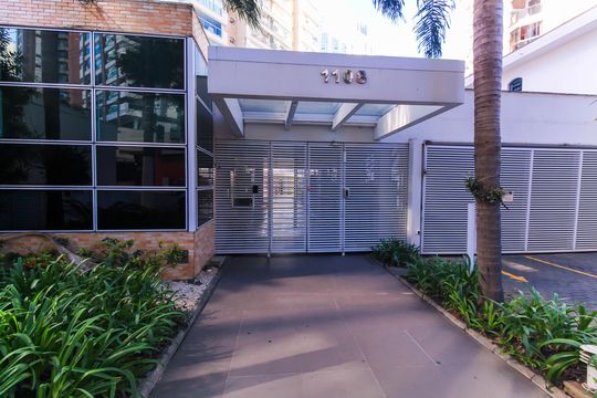 Fachada de apartamento para alugar com 1 quarto, 52m² em Jardim Analia Franco, São Paulo