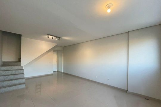 Apartamento para alugar com 3 quartos, 190m² em Buritis, Belo Horizonte
