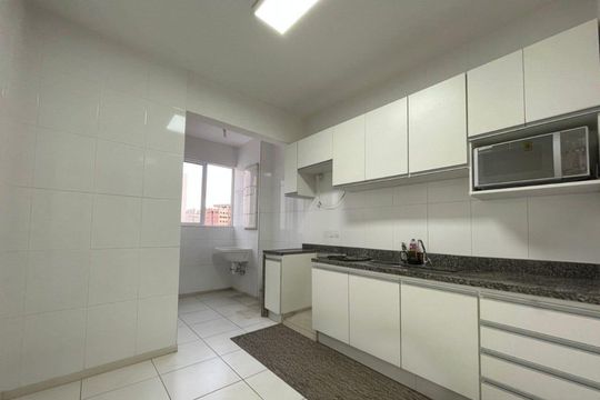 Cozinha de apartamento para alugar com 3 quartos, 190m² em Buritis, Belo Horizonte