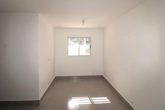 Sala de apartamento para alugar com 2 quartos, 45m² em Vila Guilherme, São Paulo