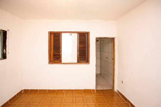 Studio de casa para alugar com 1 quarto, 50m² em Taboão, Diadema