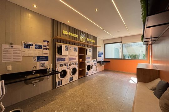 Lavanderia  de kitnet/studio para alugar com 1 quarto, 24m² em Pinheiros, São Paulo