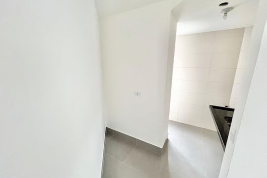 Cozinha de apartamento para alugar com 2 quartos, 46m² em Vila Guilherme, São Paulo